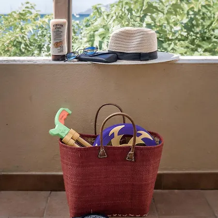 Camping U Pezzo Saint-Florent (Corsica)